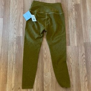 Beyond yoga leggings- never worn and tags still attached!